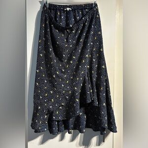 XL Max Studio Skirt